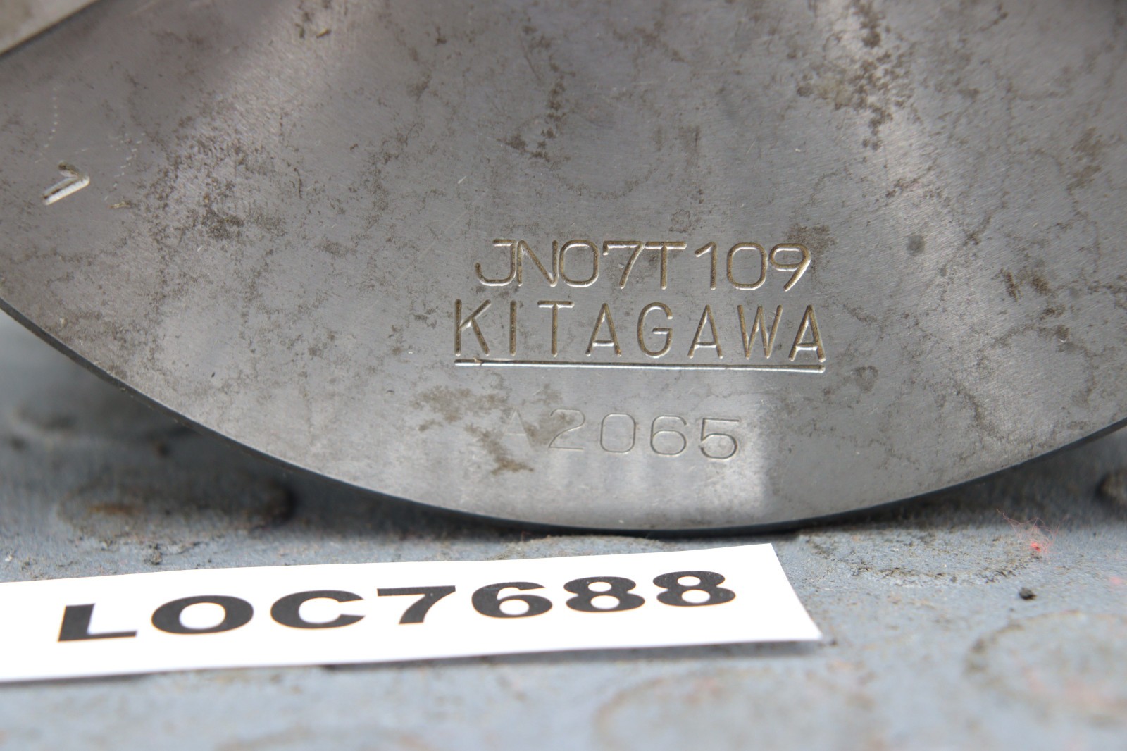KITAGAWA 7-1/2” 3 JAW MANUAL SCROLL CHUCK A2065 JNO7T109 LOC7688