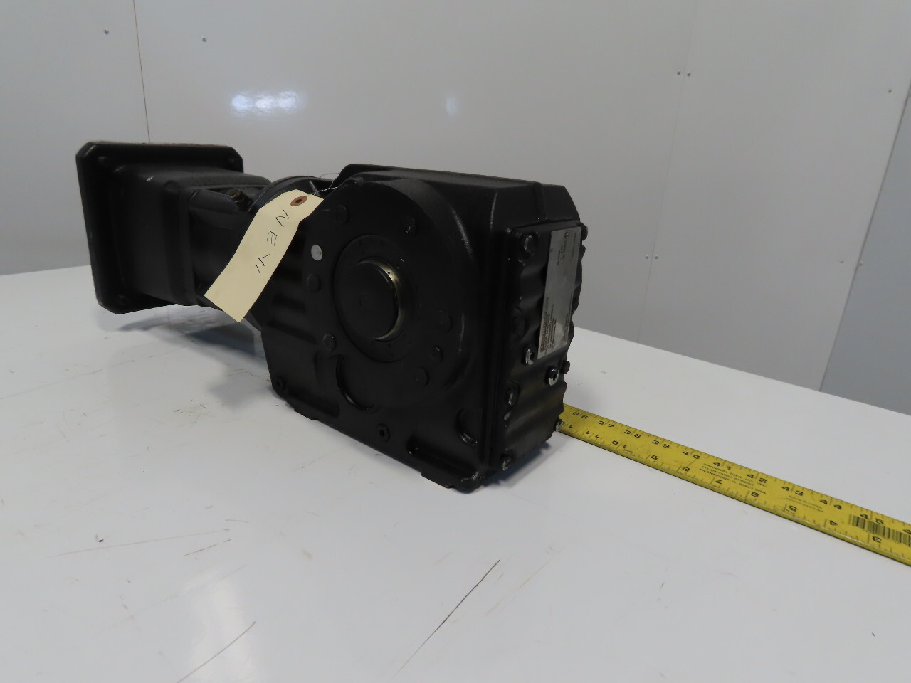Sew Eurodrive 8.71:1 Ratio 3000RPM MAX 344RPM Thru Shaft Output Gearbox
