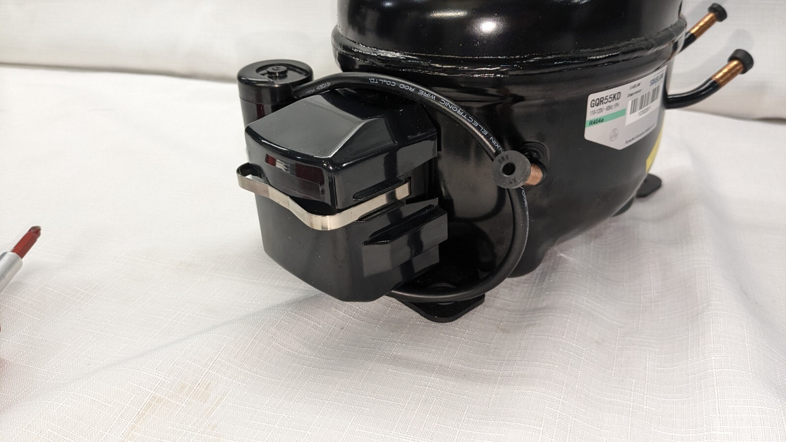 Sikelan GQR55KD 1/4hp 1262BTUs 110VAC R404a LBP / MBP Refrigeration Compressor