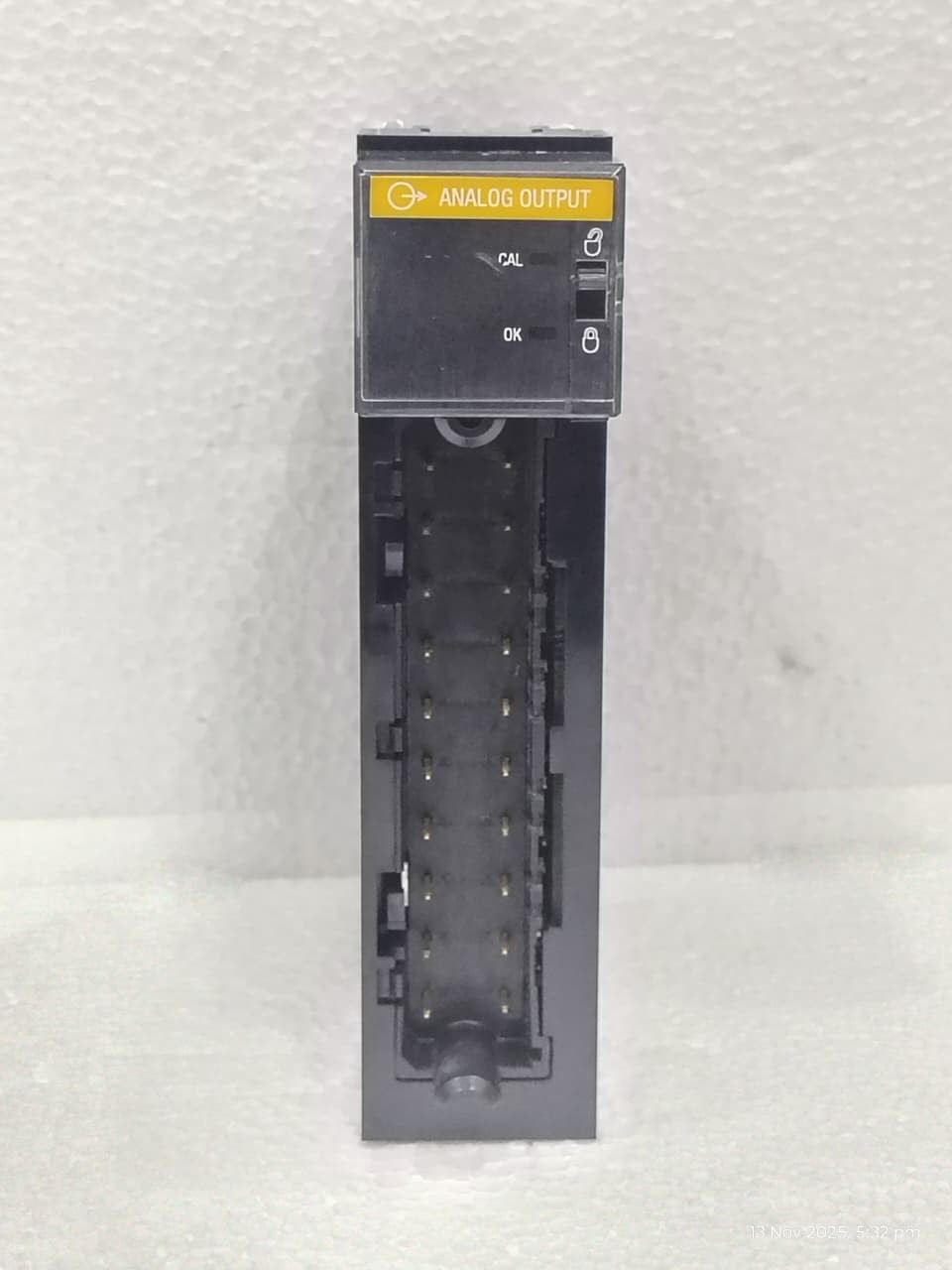 Allen Bradley 1756-OF8 /A ControlLogix 8 Pt A/O I or V Module