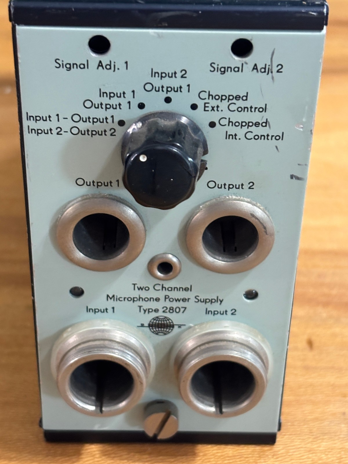 B&K Type 2807 Two Channel Microphone Power Supply Denmark Untested