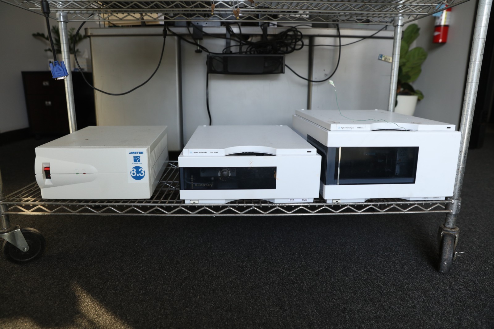 Agilent 1200 HPLC System G1316A, G1315B, G1311A, G1367C, G1379B