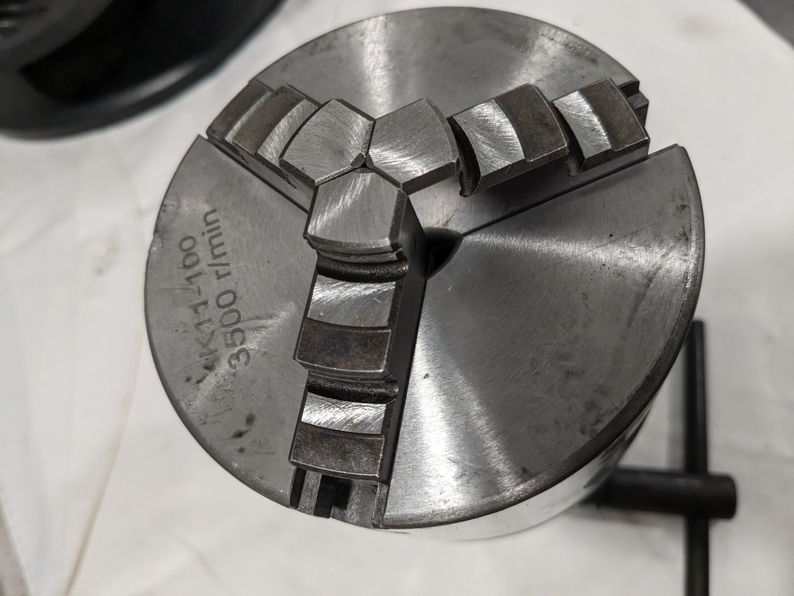 Manual Lathe Chuck: 4″, 3 Jaws, Self-Centering 5C 230-6004