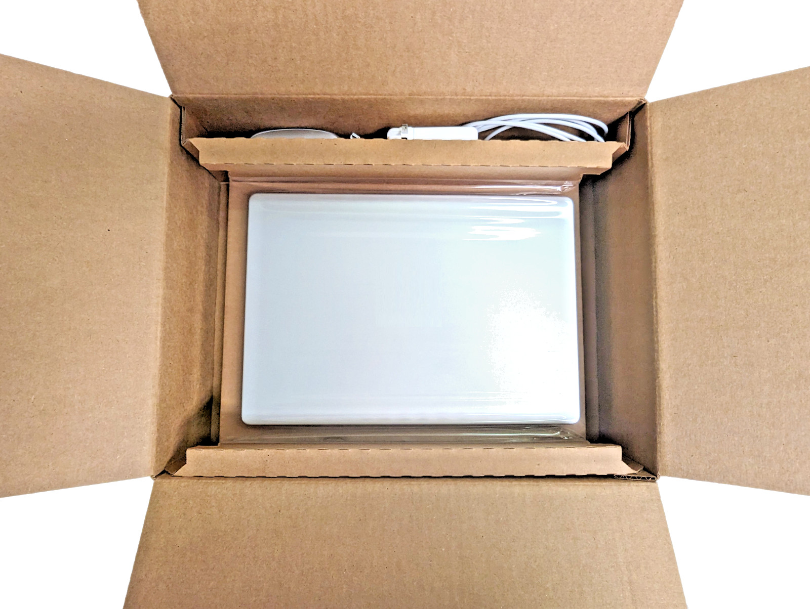 16″ and Under Laptop Protective Packaging with Box – (5ct Bundle)