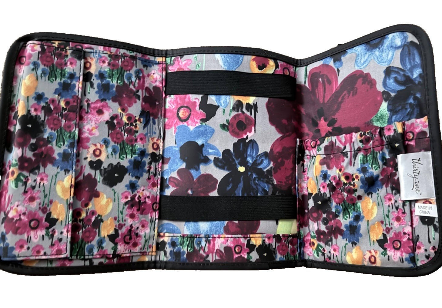ThirtyOne BOLD BLOOM Fold and Go Trifold Organizer With Pockets