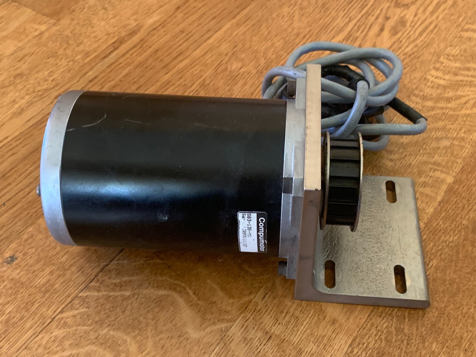 Compumotor Servo Stepper Motor S83-136-MO – FREE Returns Accepted
