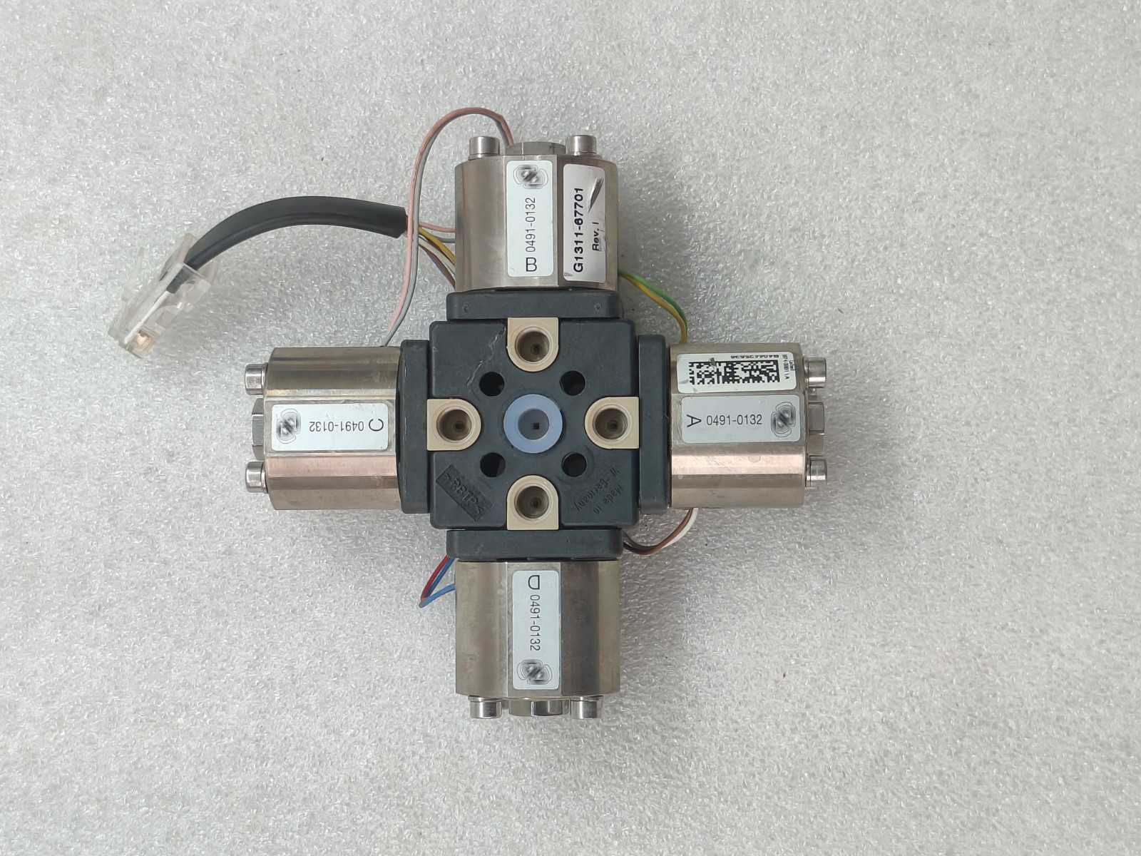 AGILENT TECHNOLOGIES G1311-67701 MCGV MULTI CHANNEL GRADIENT VALVE ASSY REV:I