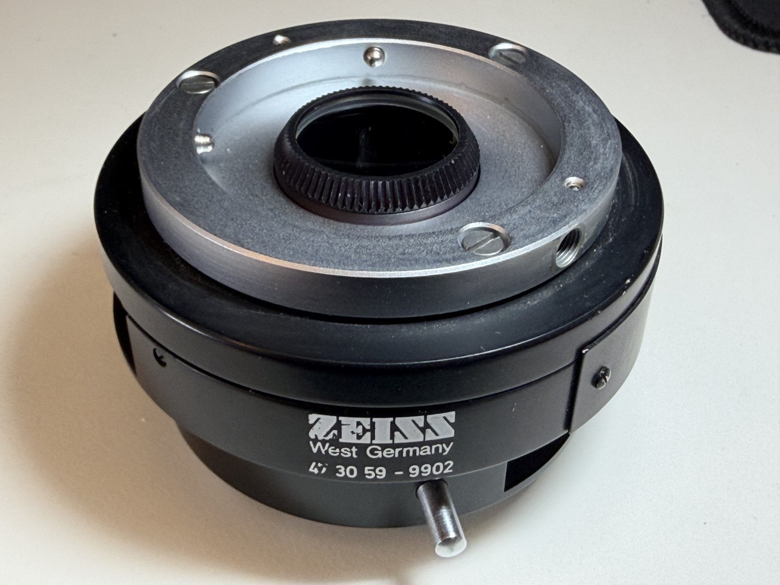The Zeiss 47 30 59 – 9902 intermediate polarizing tube