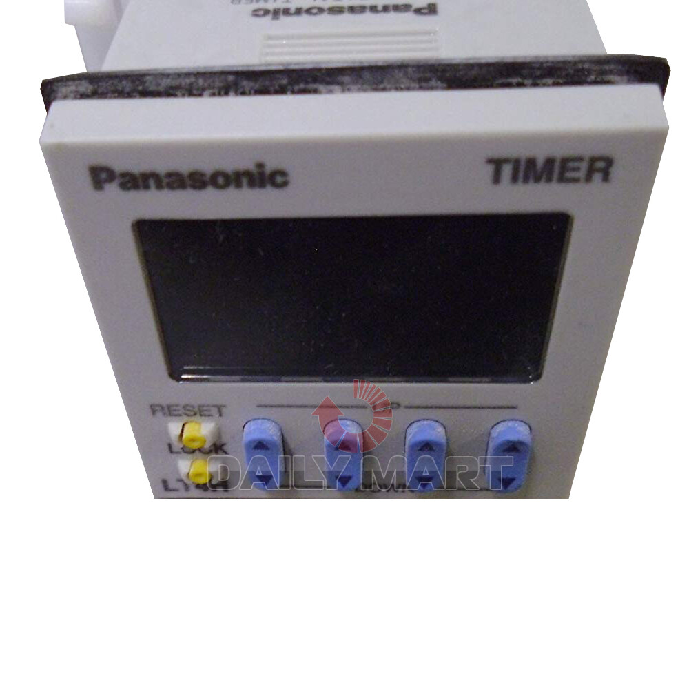 New In Box Panasonic LT4H-AC240VS LT4HAC240VS ATL5187 LT4H Digital Timer