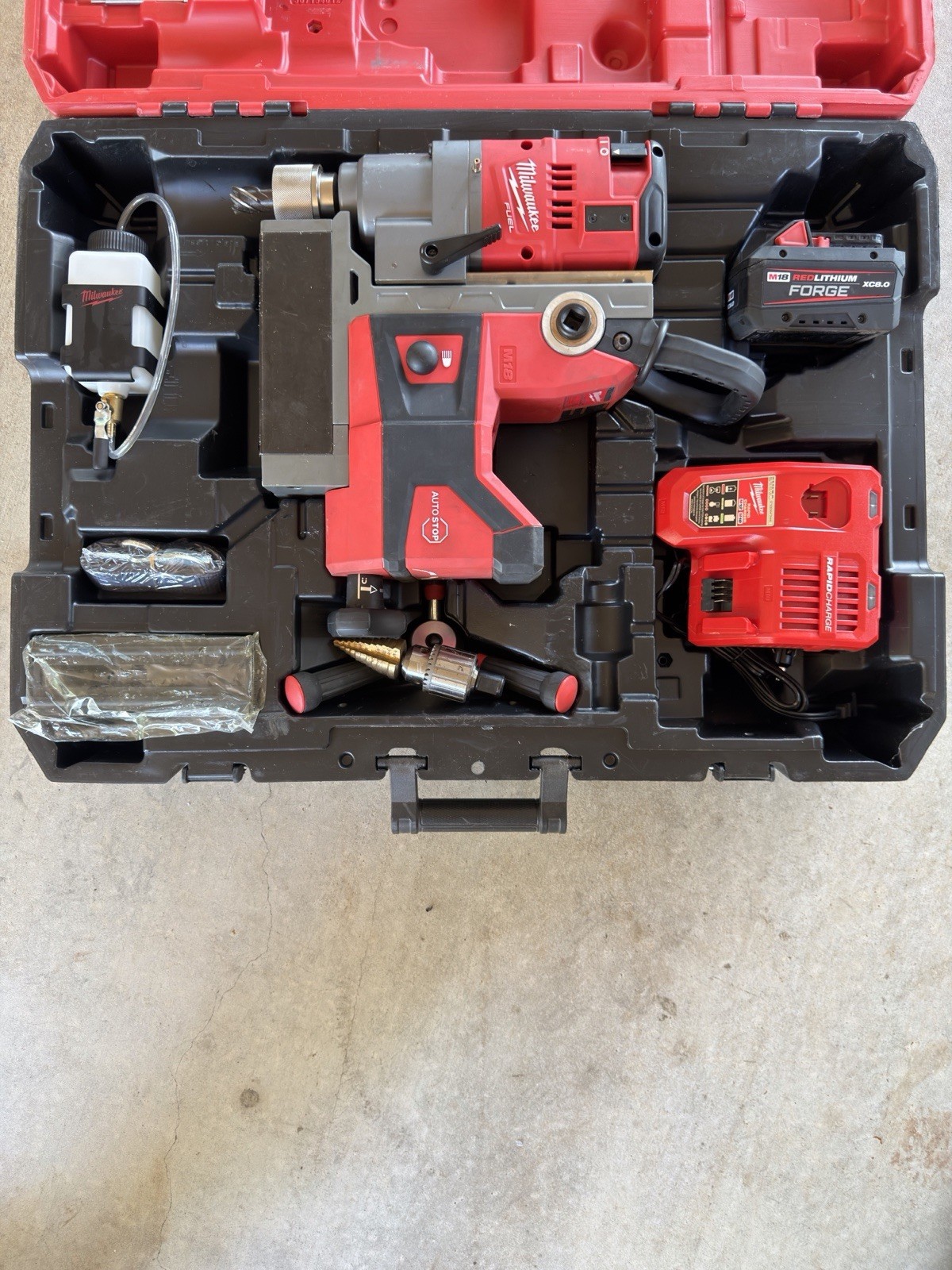 Milwaukee M18 FUEL Magnetic Drill Press Kit FORGED LITHIUM 8.0 Battery,Charger