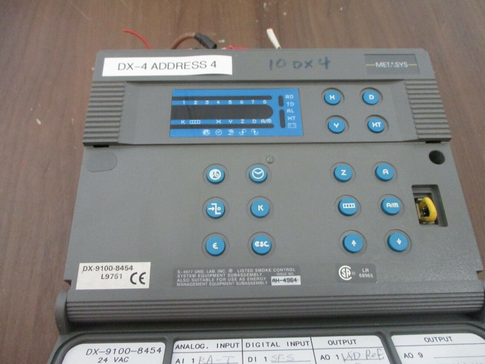 Johnson Controls/Metasys Controller DX-9100-8454 24VAC *Chipped Mounting Foot*