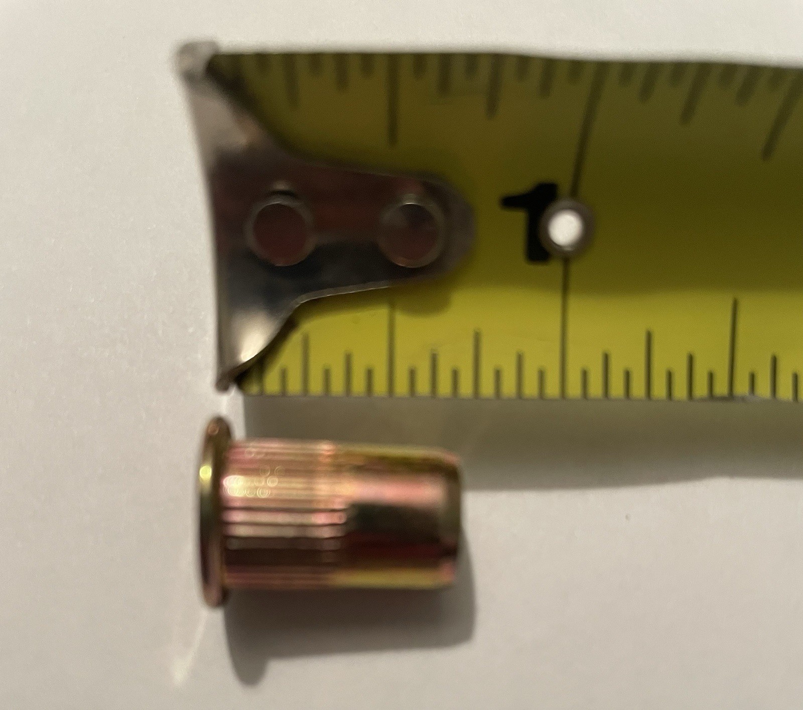 100pcs M8-1.25 Metric Yellow Zinc Rivet Nut Threaded Insert Nutsert-USA