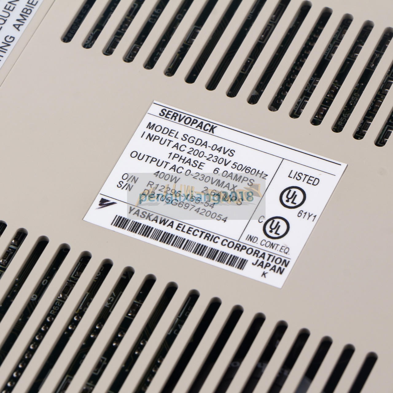 ONE NEW YASKAWA SERVO DRIVE SGDA-04VS