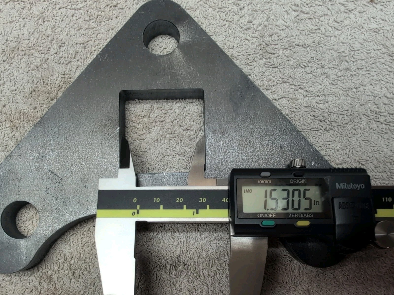 Chinese China Mini Excavator Drive Motor Brackets For Reinforcement 1/2″ Thick