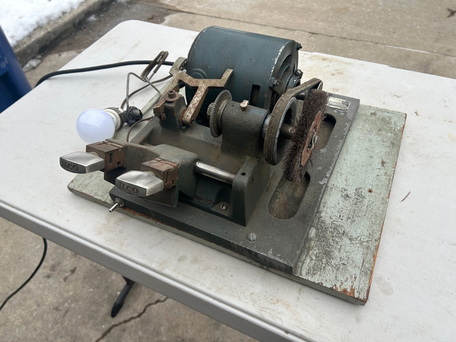Vintage ILCO Industrial Bench Machine Electric Cast Iron Unit Tested