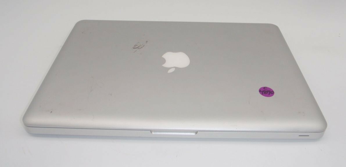 Apple MacBook