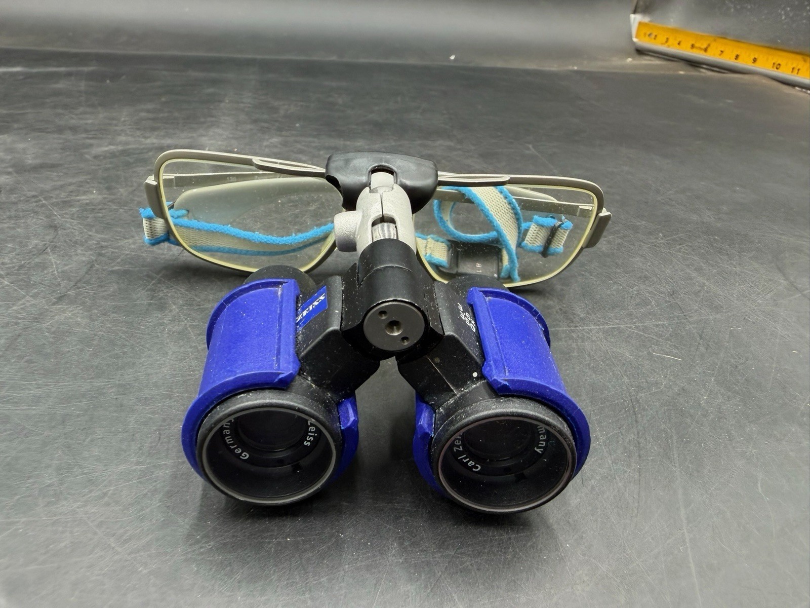 Medical Loupes – Carl Zeiss EyeMag Pro with Box Titanium Germany