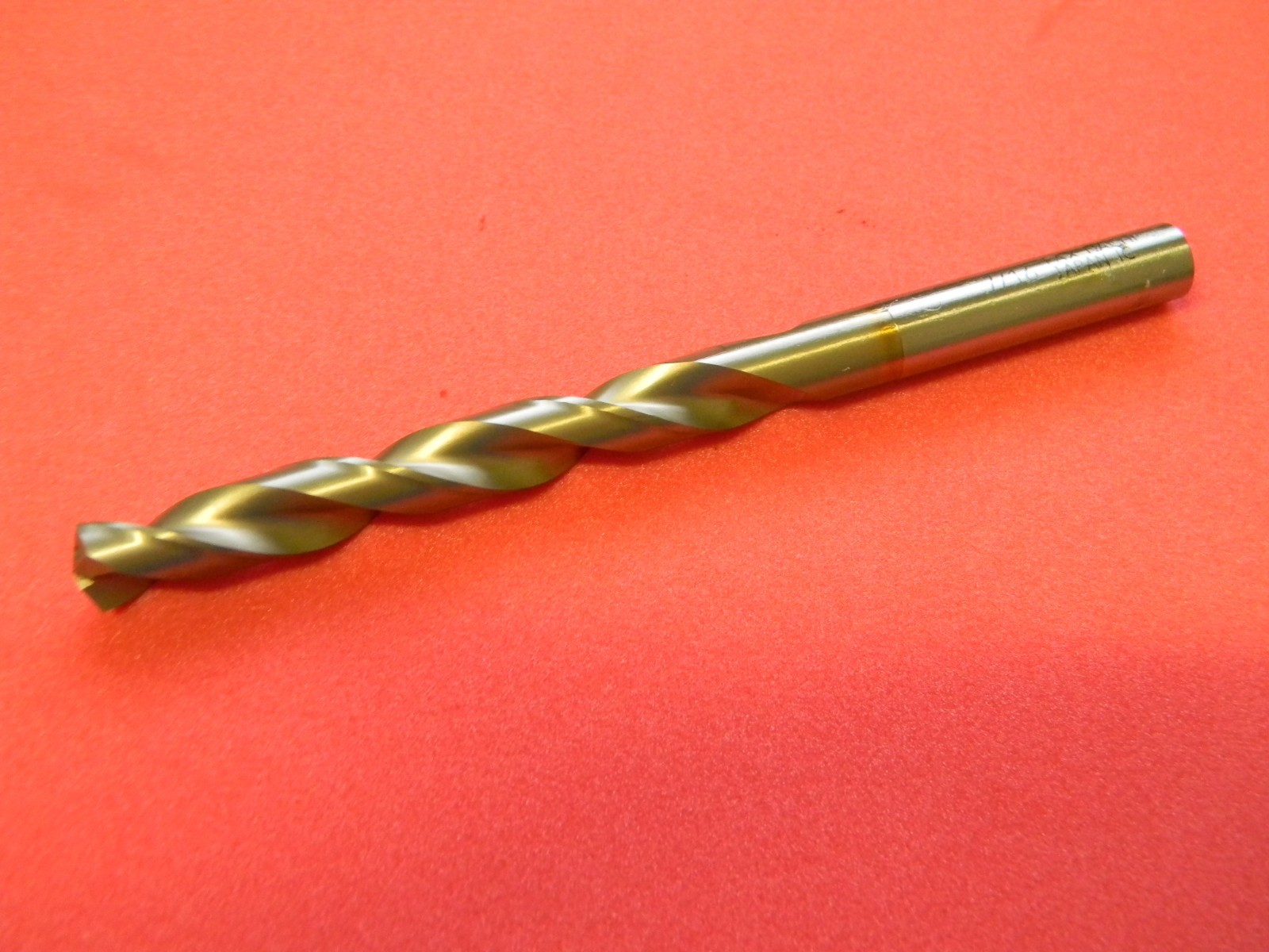 Nachi 7591P 7/16" Oil Hole 5D Fax Straight Shank Powder Metal SG Coated Dri