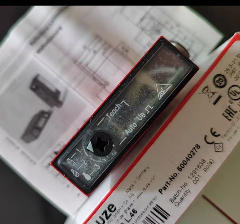 1PCS Leuze IPRK 18/A L.4 photoelectric sensor 50030077