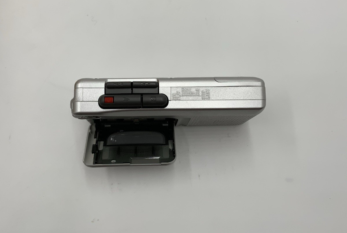 Panasonic RN-305 Voice Activated Cassette Recorder Silver