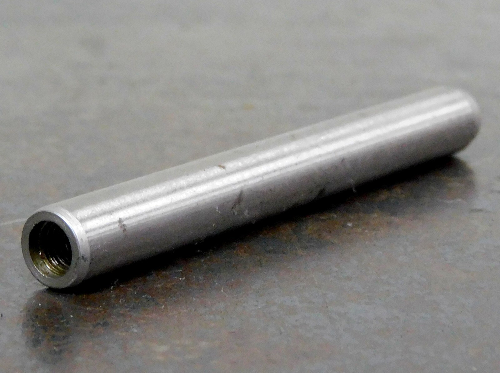 Fastenal – 42-449-7525 M8 x 70 Pull Dowel Pin Large Lot ( 3.4 lbs )