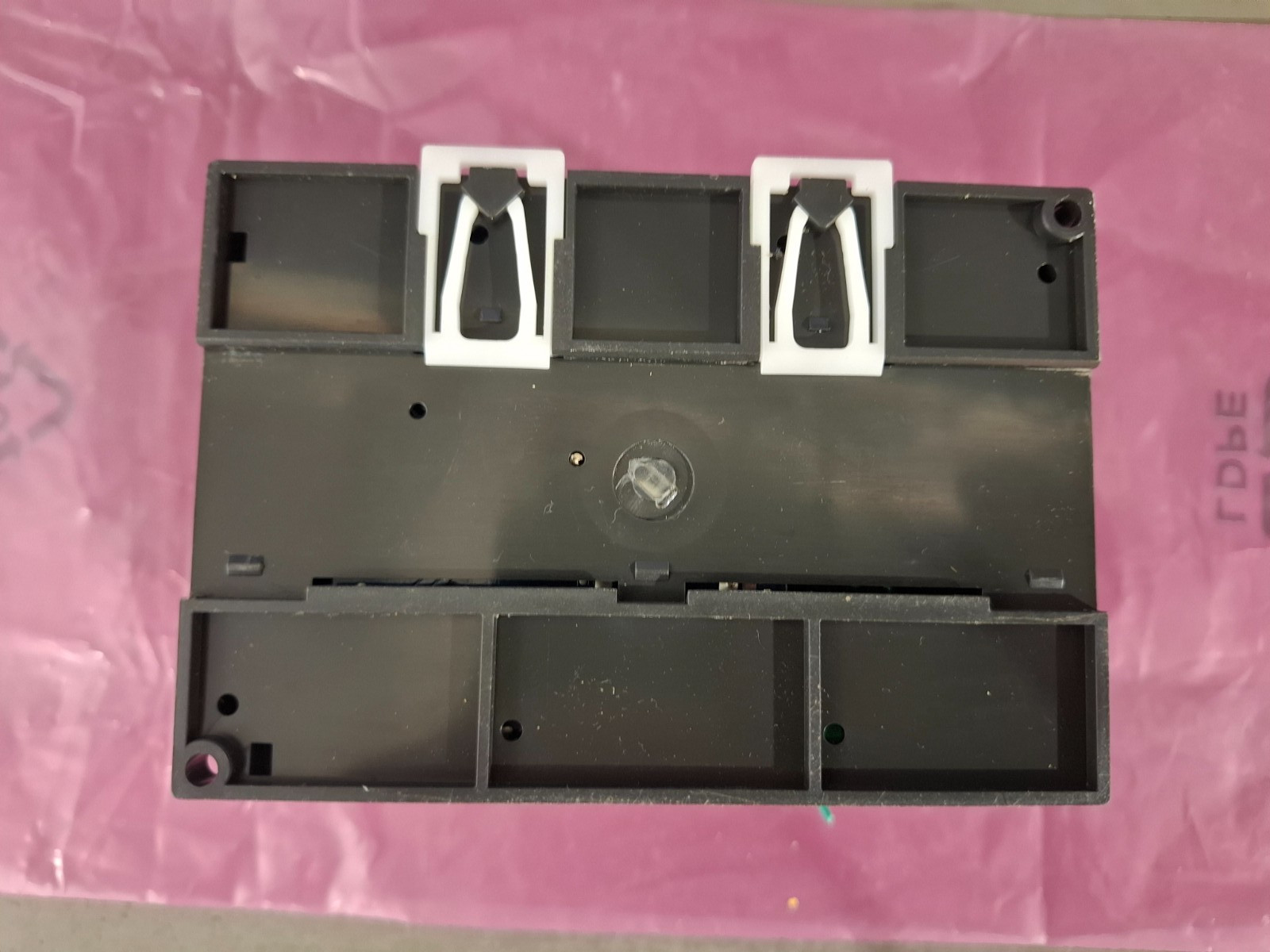 Fatek FBS-40MCR2-D24 PLC Module