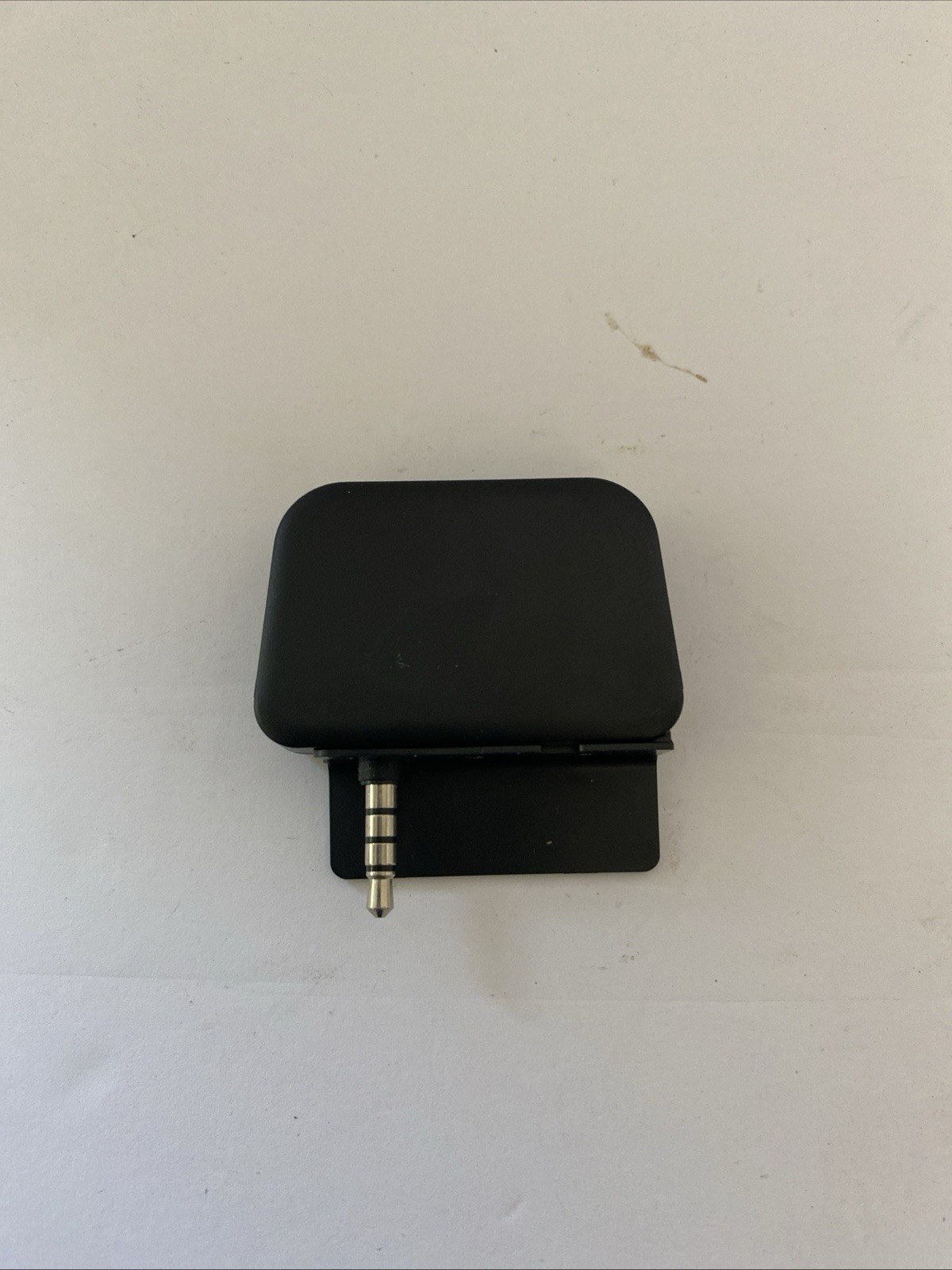 ID TECH UniMag II Secure Mobile MagStripe Reader ID-80110008-001 K019