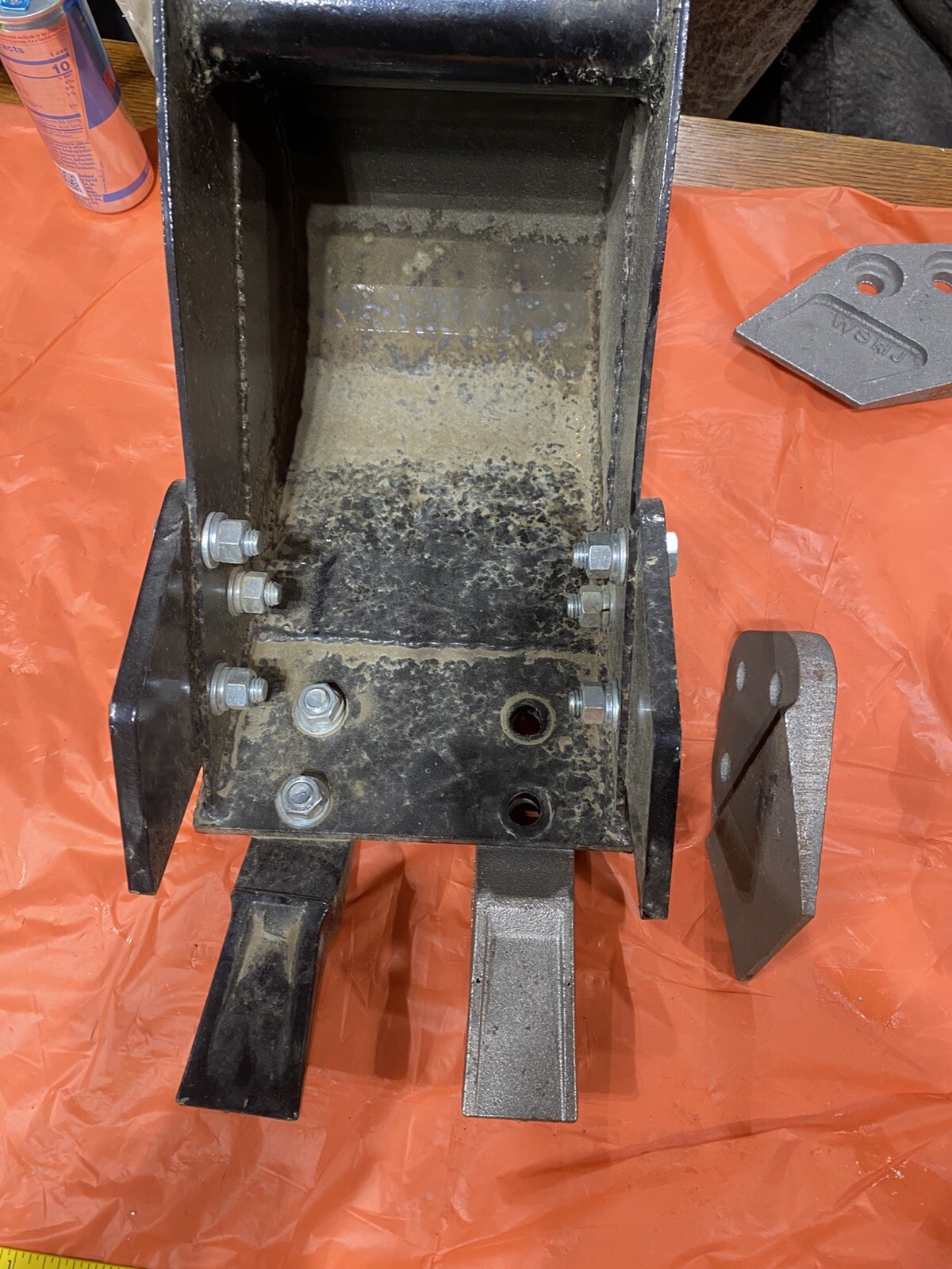 Chinese China One Ton Excavator Bucket Teeth And Grousers 5 Pieces Total