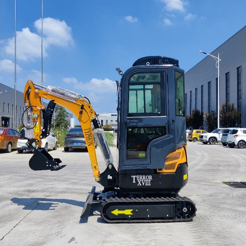 2 Ton New Mini Excavator, EPA certified USA KUBOTA Diesel Engine, FREE SHIPPING