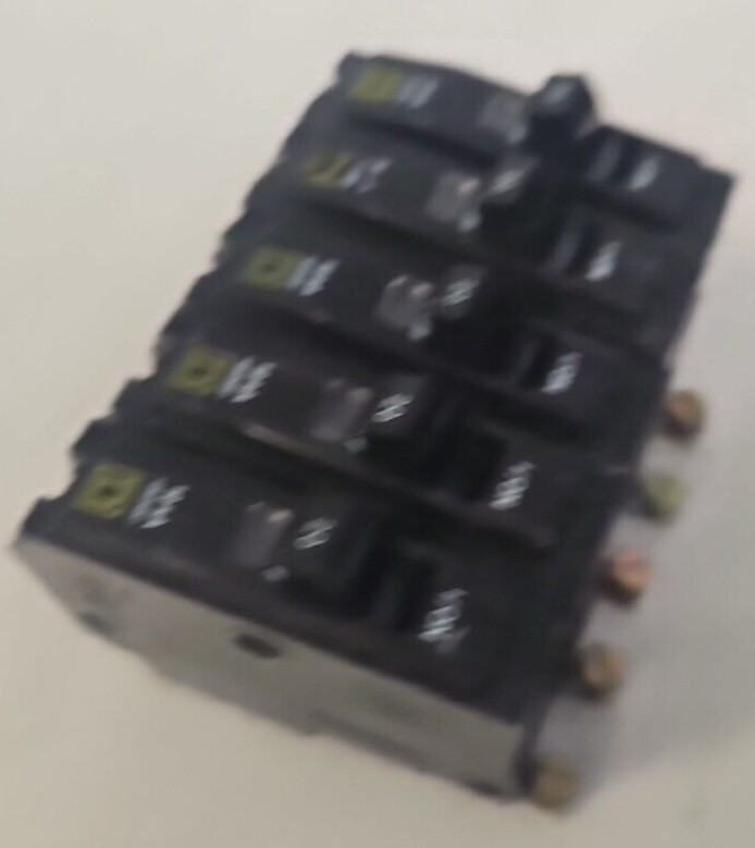 LOT OF 5 SQD QOB120 Square D Type QOB 1Pole 20A 120V BOLT ON White #