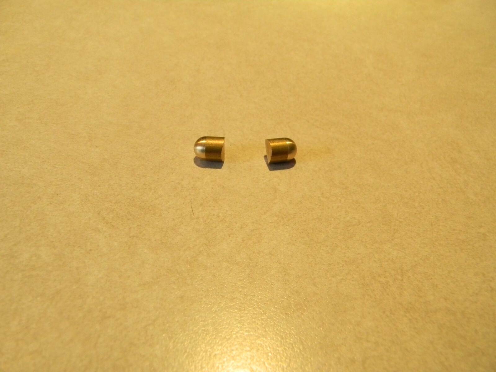 Delta 10″ Unisaw plugs, 2 pcs.
