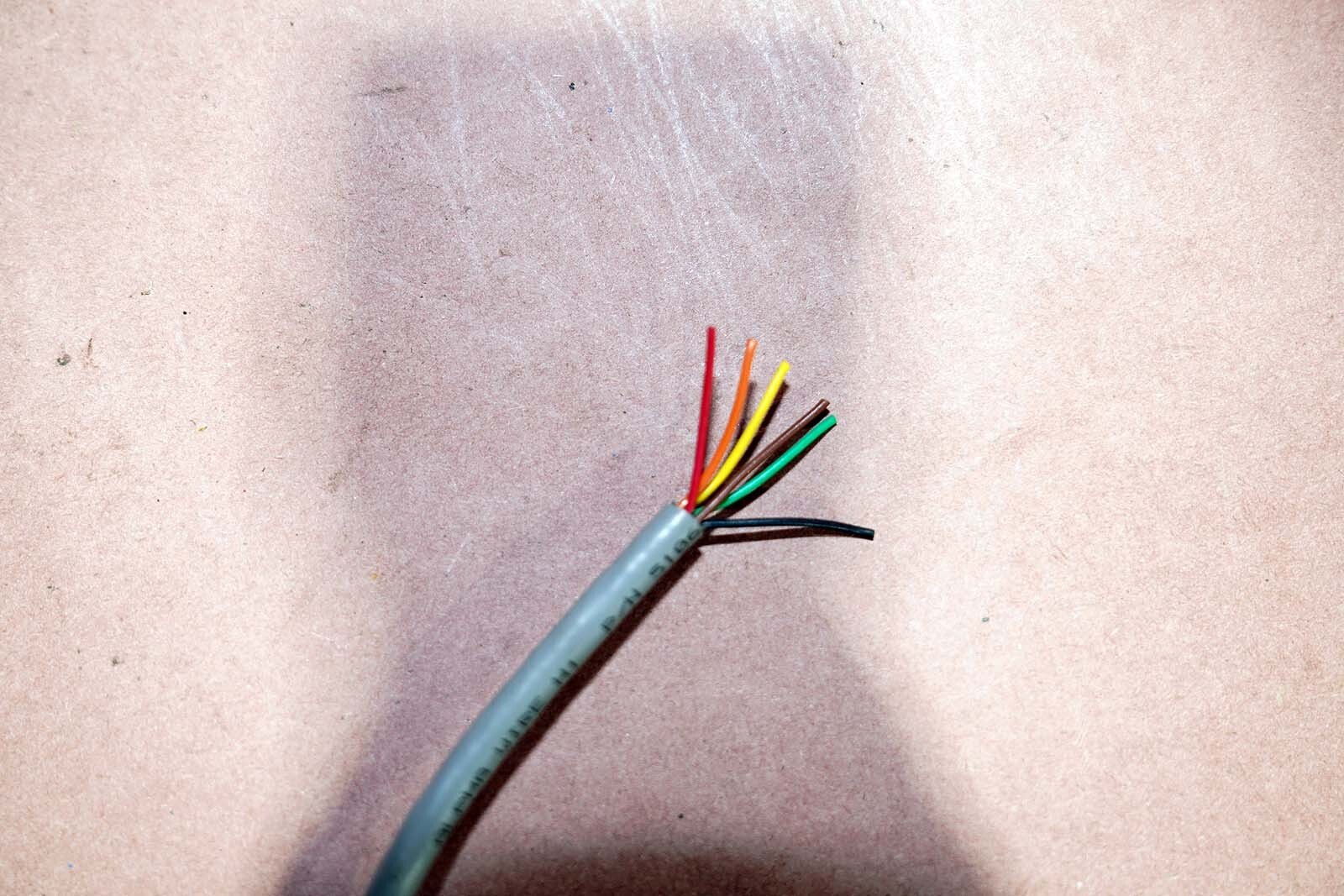 Alpha Wire 5106C 22/6C Xtraguard 1 Shielded Cable Gray/50ft. 700ft total