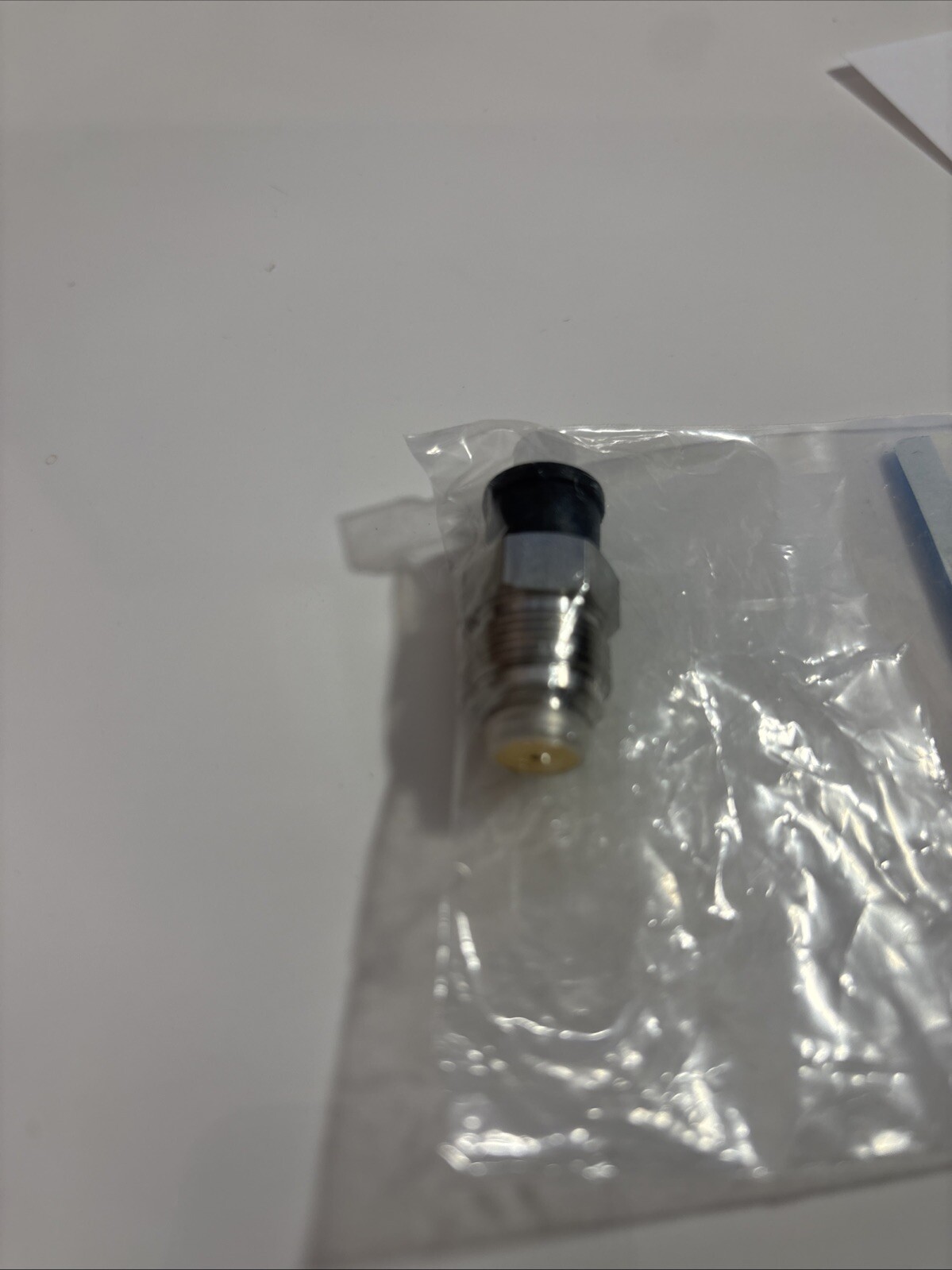 1PC NEW Agilent G1311-60012 Export one-way valve