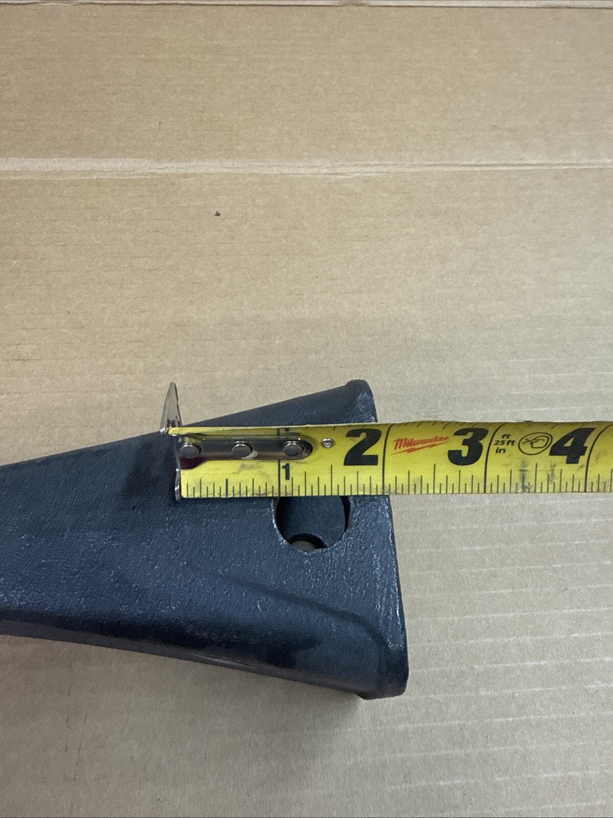John Deere TIU3252 CATERPILLAR® Standard Tooth, 25 Series, Length 197 mm