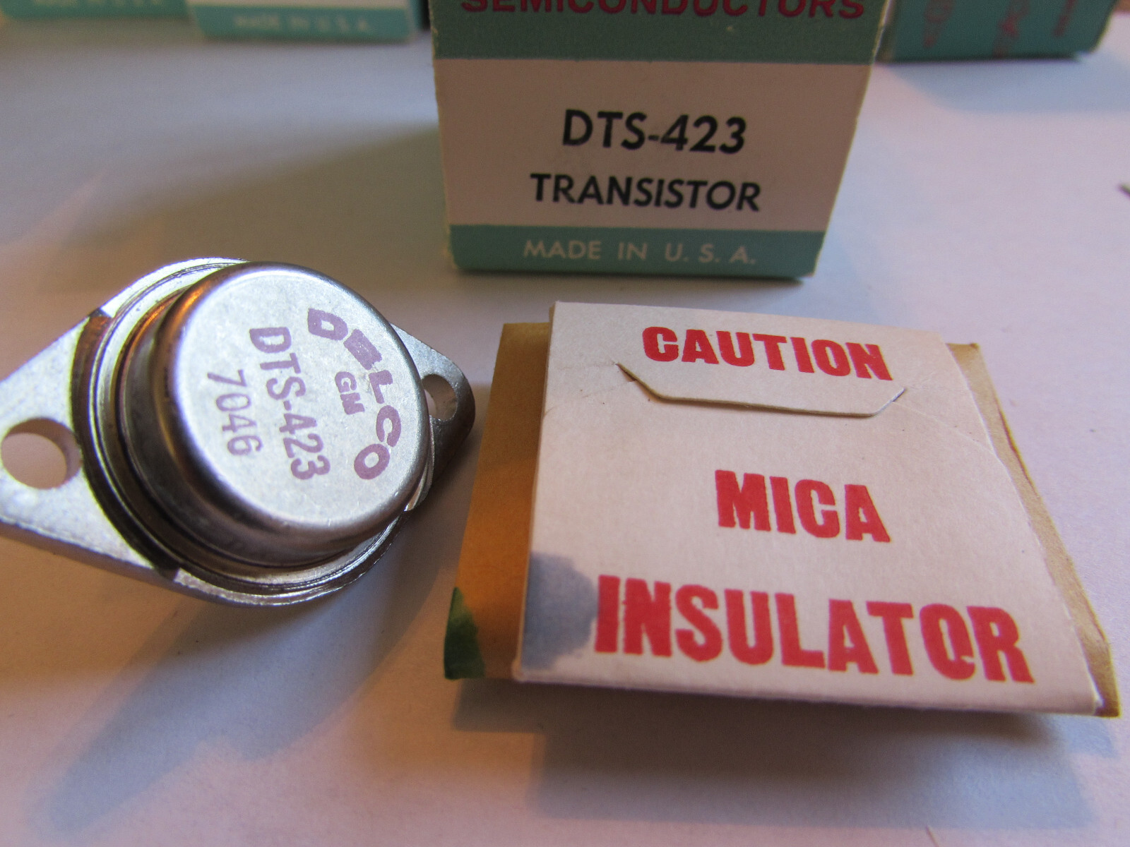 DTS-423 DELCO Radio Semiconductor Transistor DTS423 (1 piece) SHIPS FAST U.S.A.