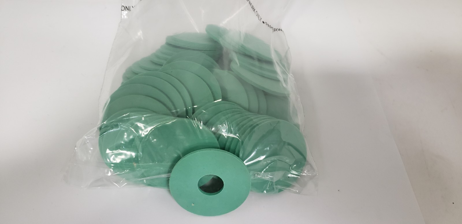 RUD030000191349162 FLAT RUBBER DISC FOR HEIDELBERG, 1-3/4×9/16x2mm LOT OF 65 NNB