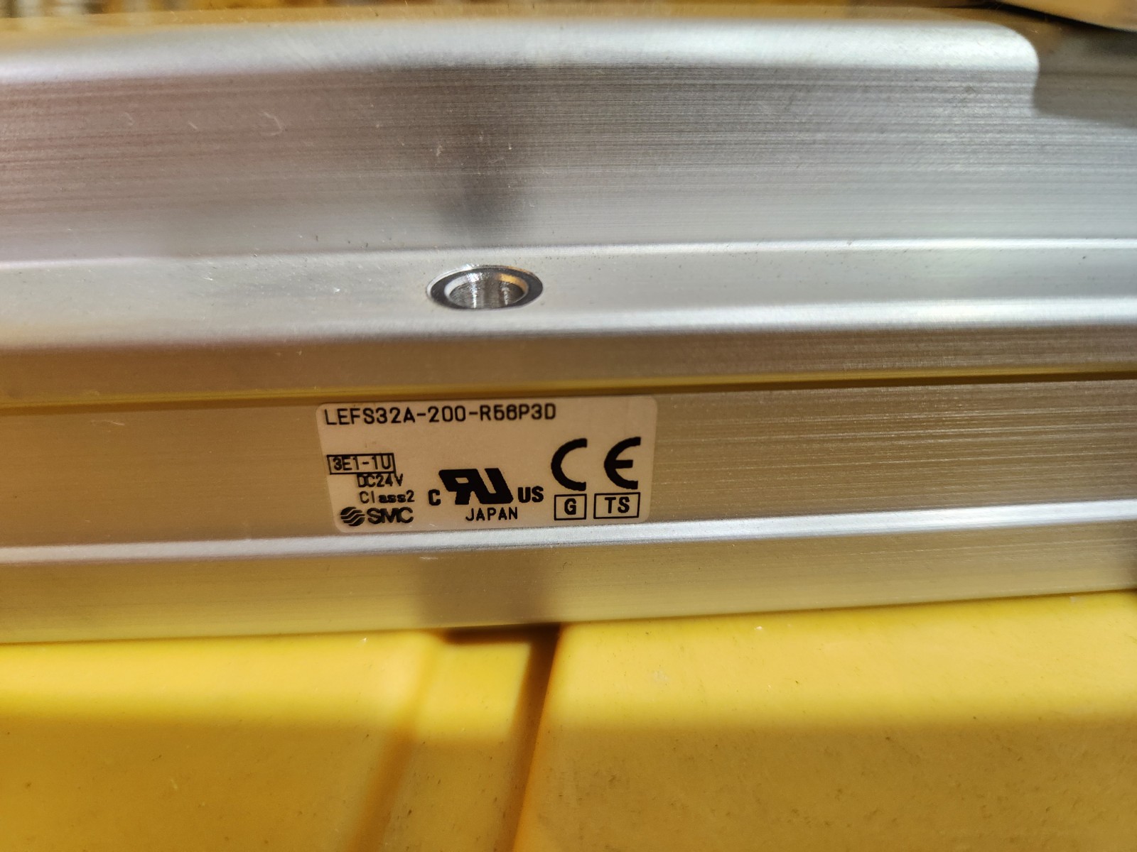 Electric Actuator SMC LEFS32A-200-R58P30 Electric Slider W/ Driver & Cables