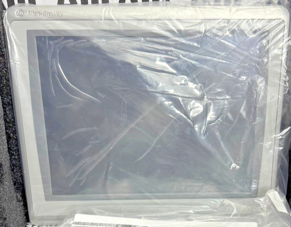 Allen Bradley 2711P-T15C22D9P Ser B PanelView Plus 7 Color/Touch