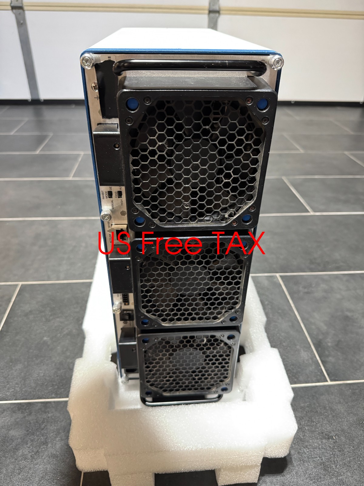 National Instruments NI PXIe-1085 18-Slot High Performance 783588-01 24GB/S
