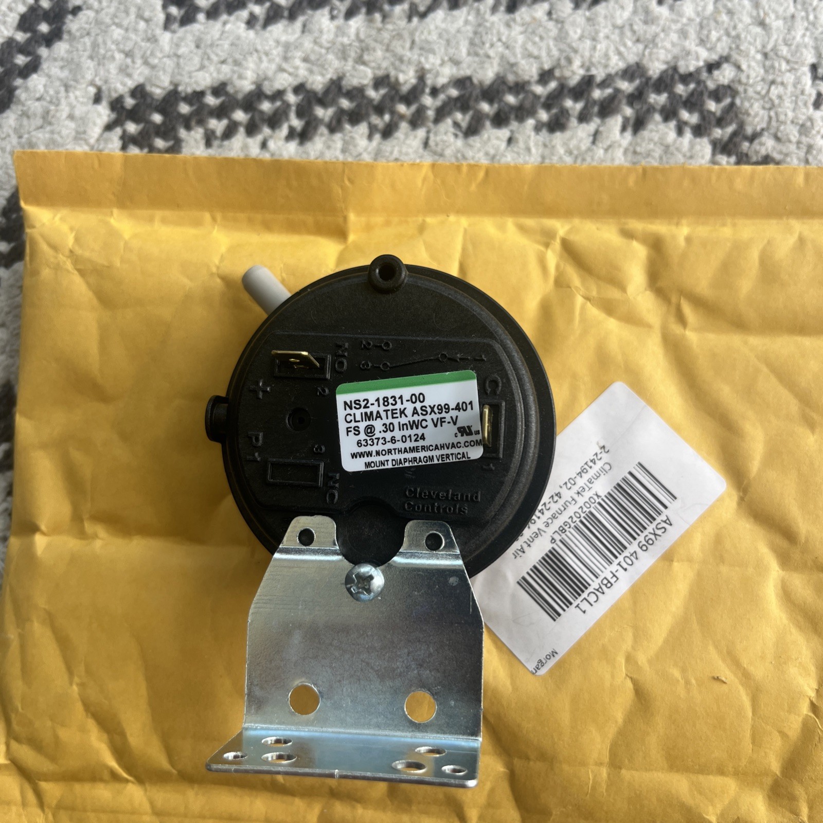 ClimaTek Furnace Vent Air Pressure Switch – Replaces Rheem Ruud Weather King …
