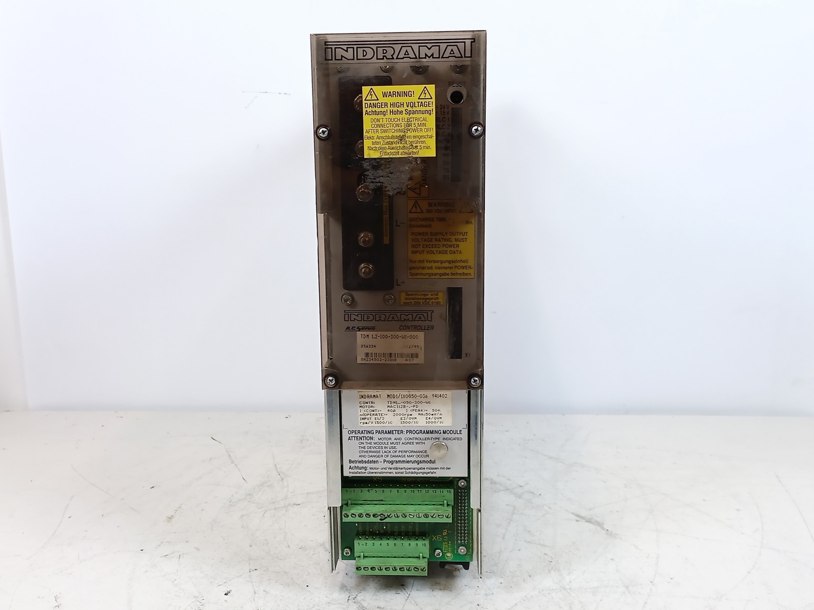 Indramat TDM1.2-100-300-W1-000 AC Servo Controller