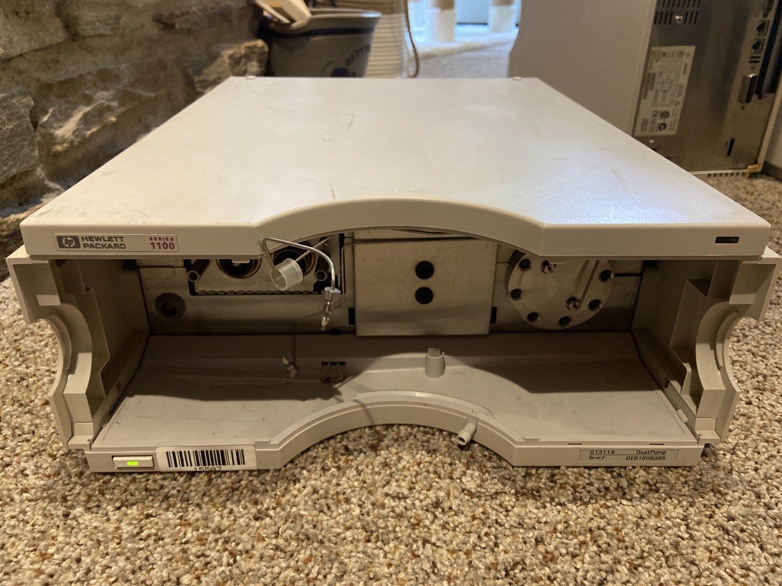 Agilent 1100 Series G1311A Quaternary Pump For Parts or Repair