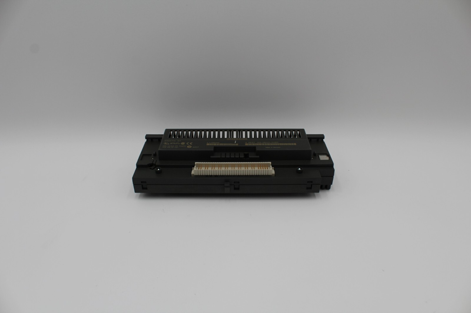 Siemens Simatic S7 6ES7 133-0BN11-0XB0 Digital I/O Module 6ES7133-0BN11-0XB0