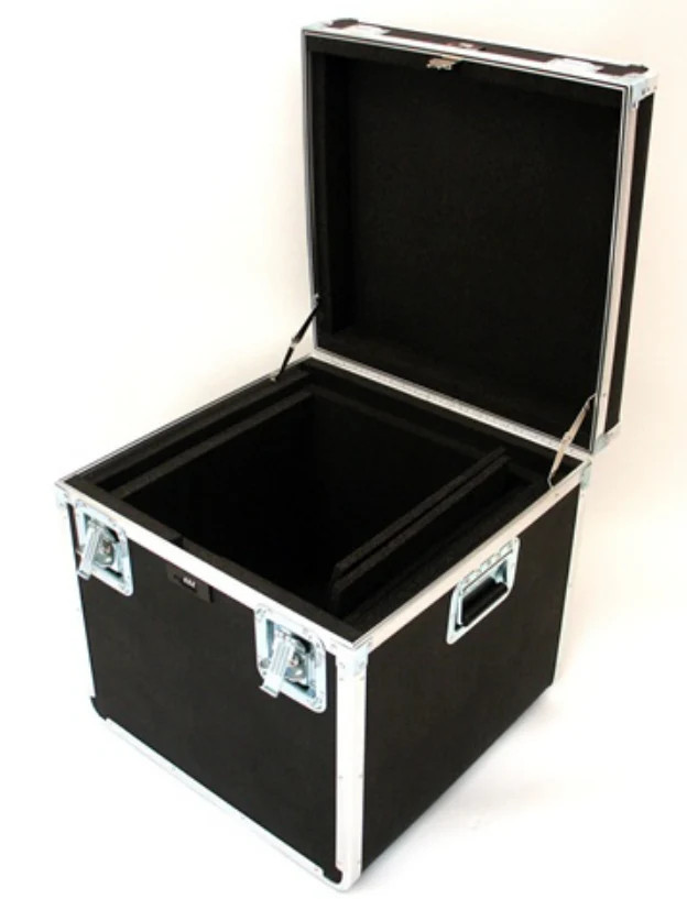 1114M – PLATT LUGGAGE – GUARDSMAN ATA 300 SHIPPING CASE – Interior Dimensions (L