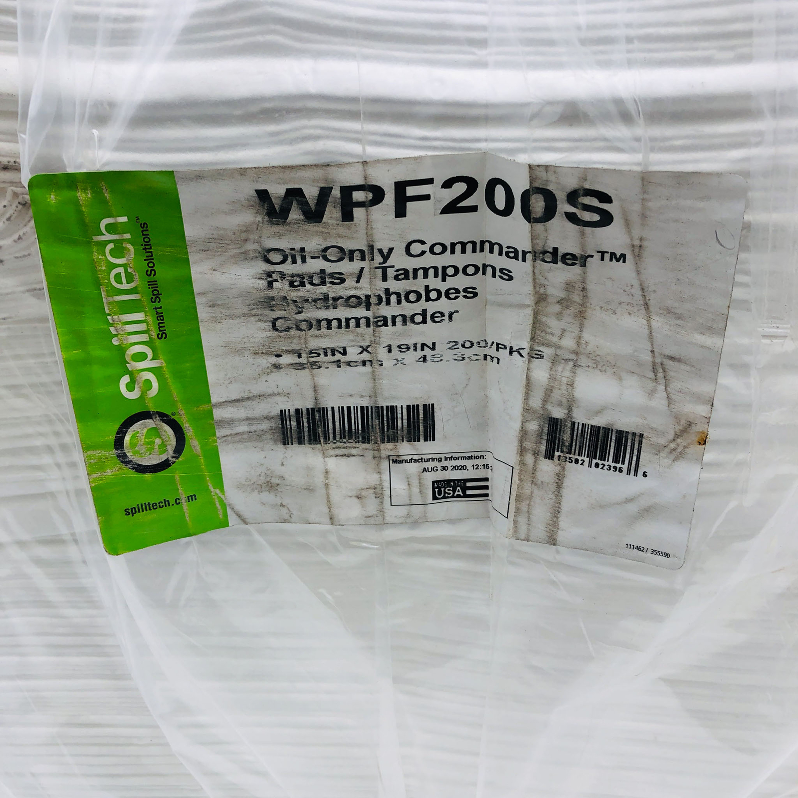 SpillTech WPF200S Oil Only Absorbent Pad Pack of 200 19” x 15” White Lightweight