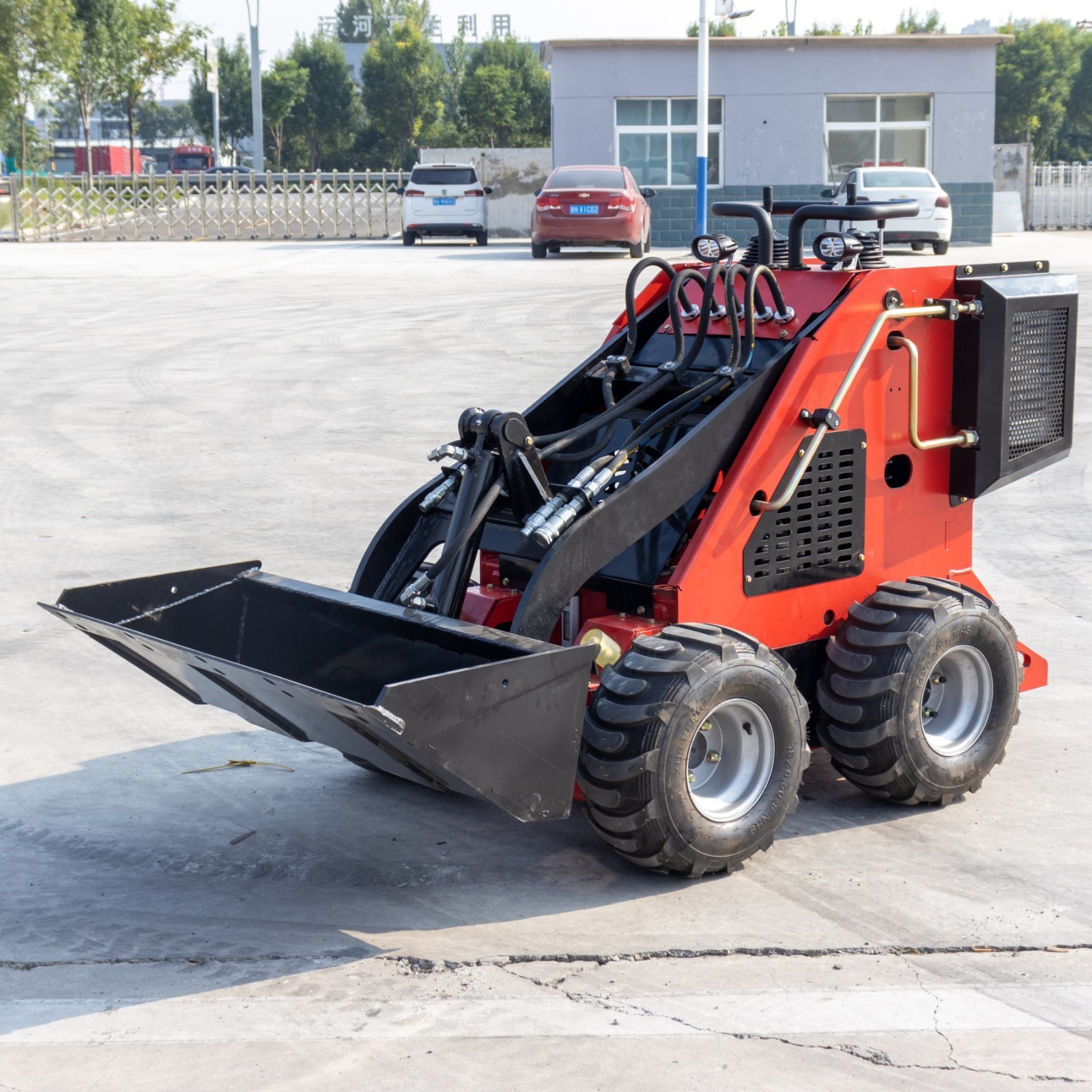 Free Ship Mini Skid Steer Loader Stand On With 13.5HP B&S Engine Wheel Loader