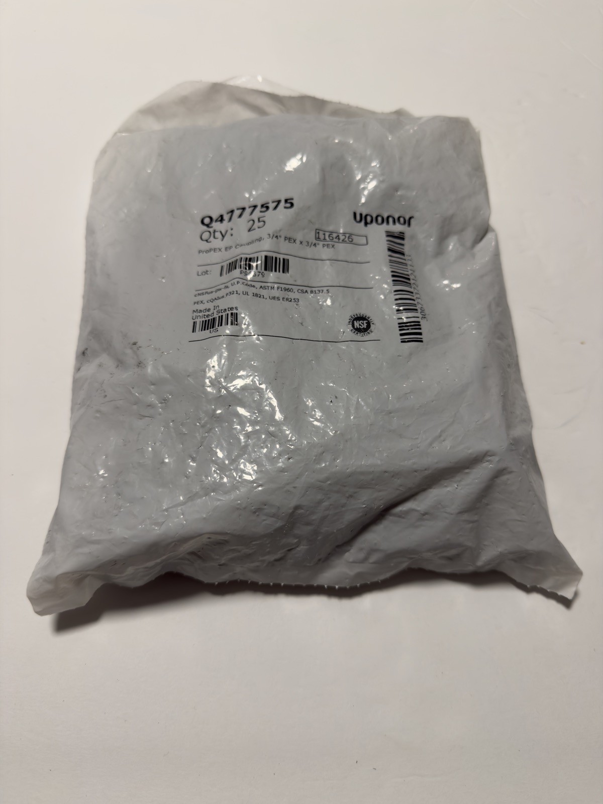 Uponor Q4777575 3/4″ x 3/4″ Straight Couplings