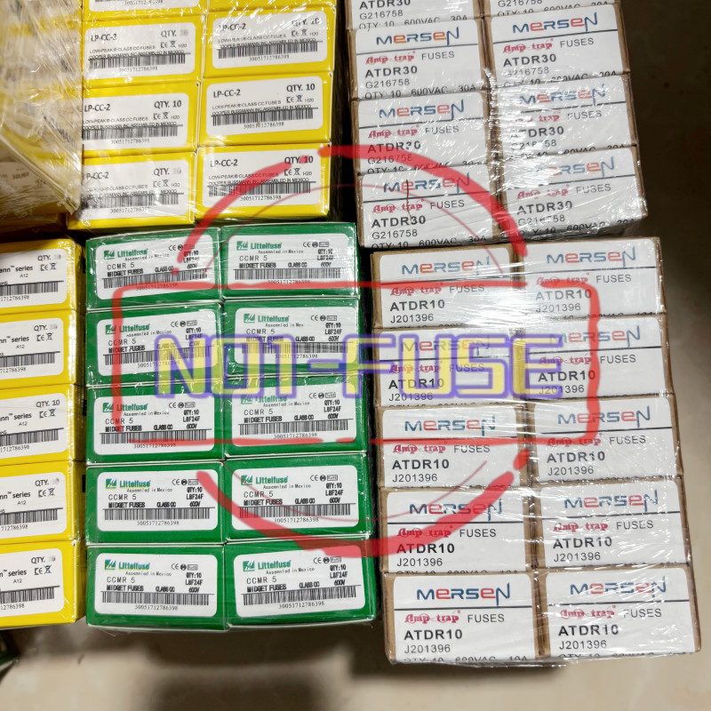 170M1419 1PC NEW Semiconductor Fuse 690V / 160A