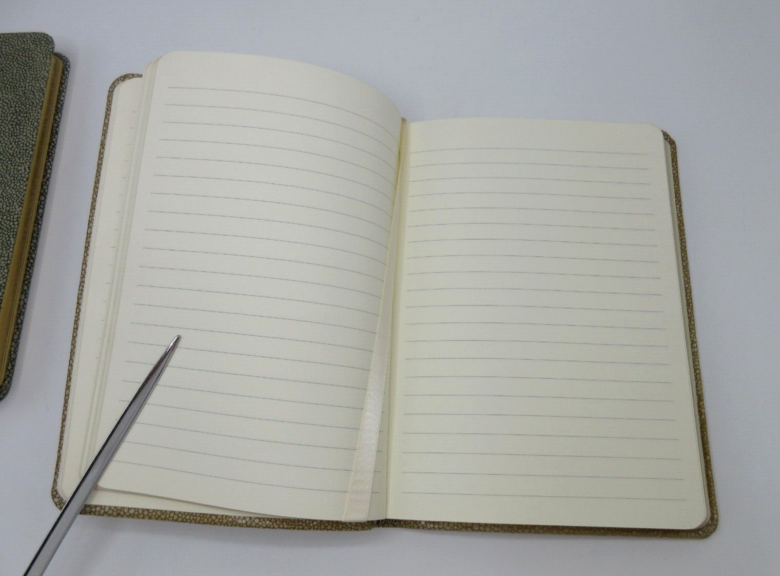 Graphic Image Travel Journal 7″ Leather Soft Cover 224 Lined Pages $90 GREEN