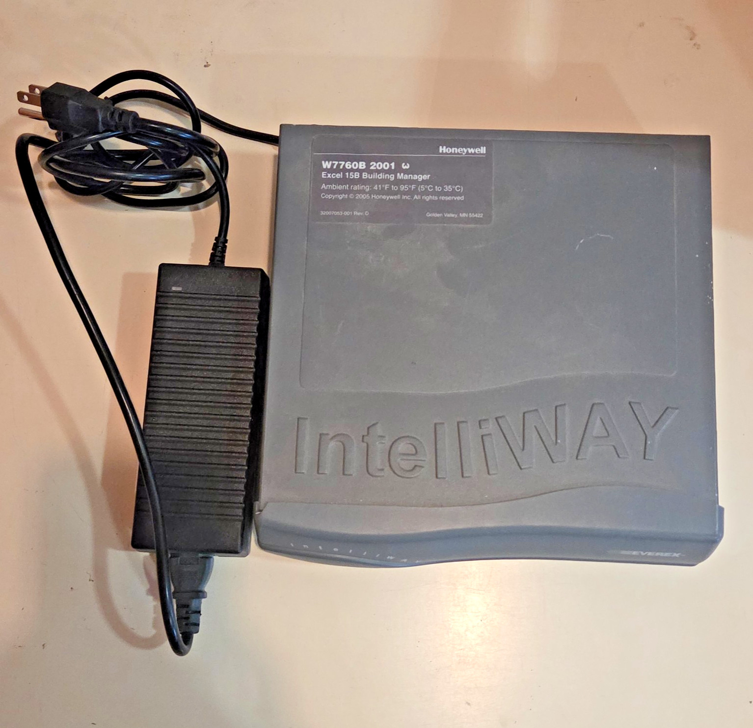 Honeywell W7760B 2001 Excel 15B Building Manager | TESTED, READY W/PS